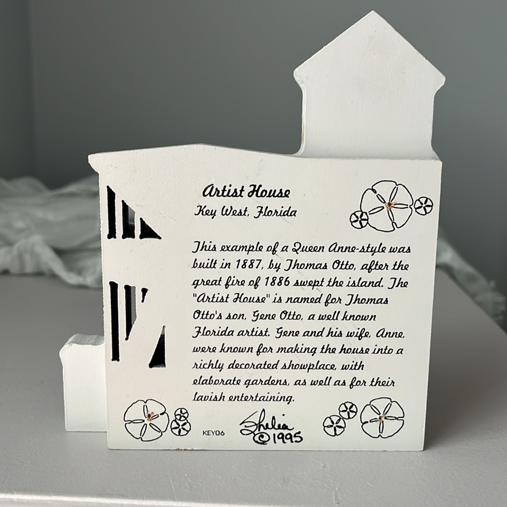 Shelia’s 1995 “Artist House”, Key West, Florida - Picture 2 of 4